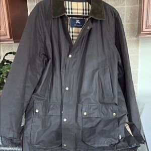 Burberry Black Raincoat Classic Water-Resistant Design XL